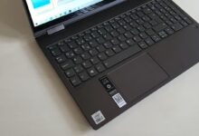 Laptop touchpad konumu