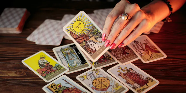 Seçtiğiniz tarot kartına göre kişilik analizi